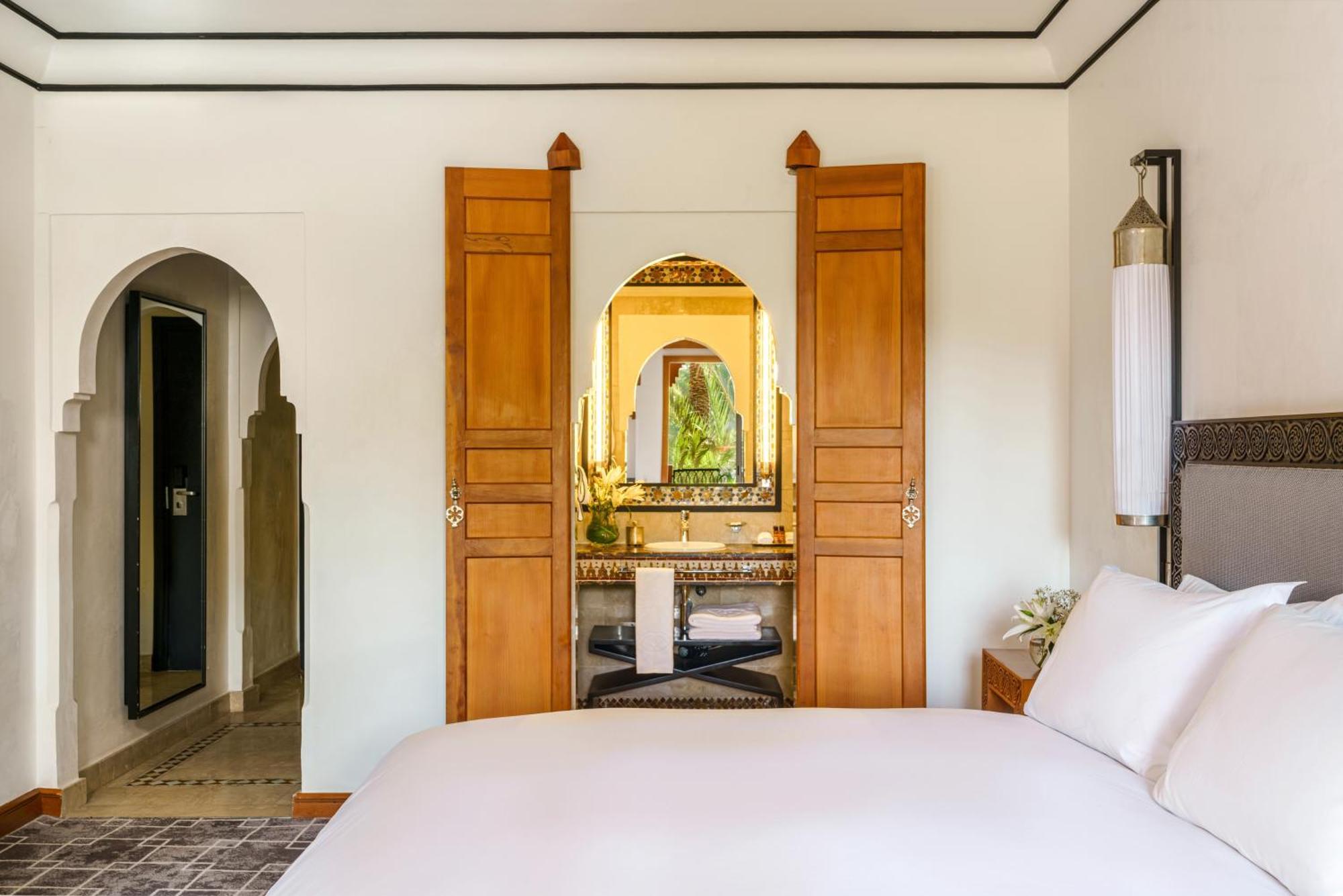 Superior Zimmer mit Kingsize-Bett oder 2 Einzelbetten, Stadtblick und Balkon