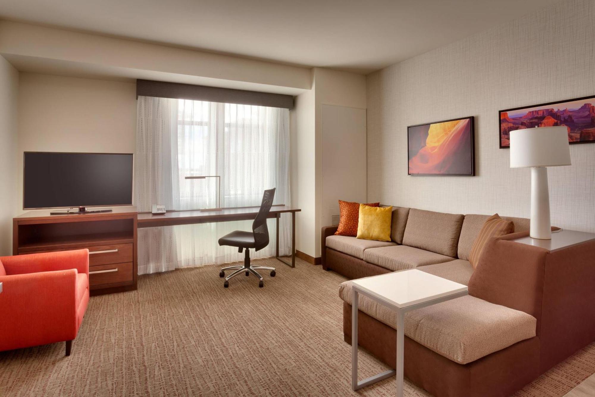 One-Bedroom King Suite Non-Private Sofa Bed Mobility Accessible Tub