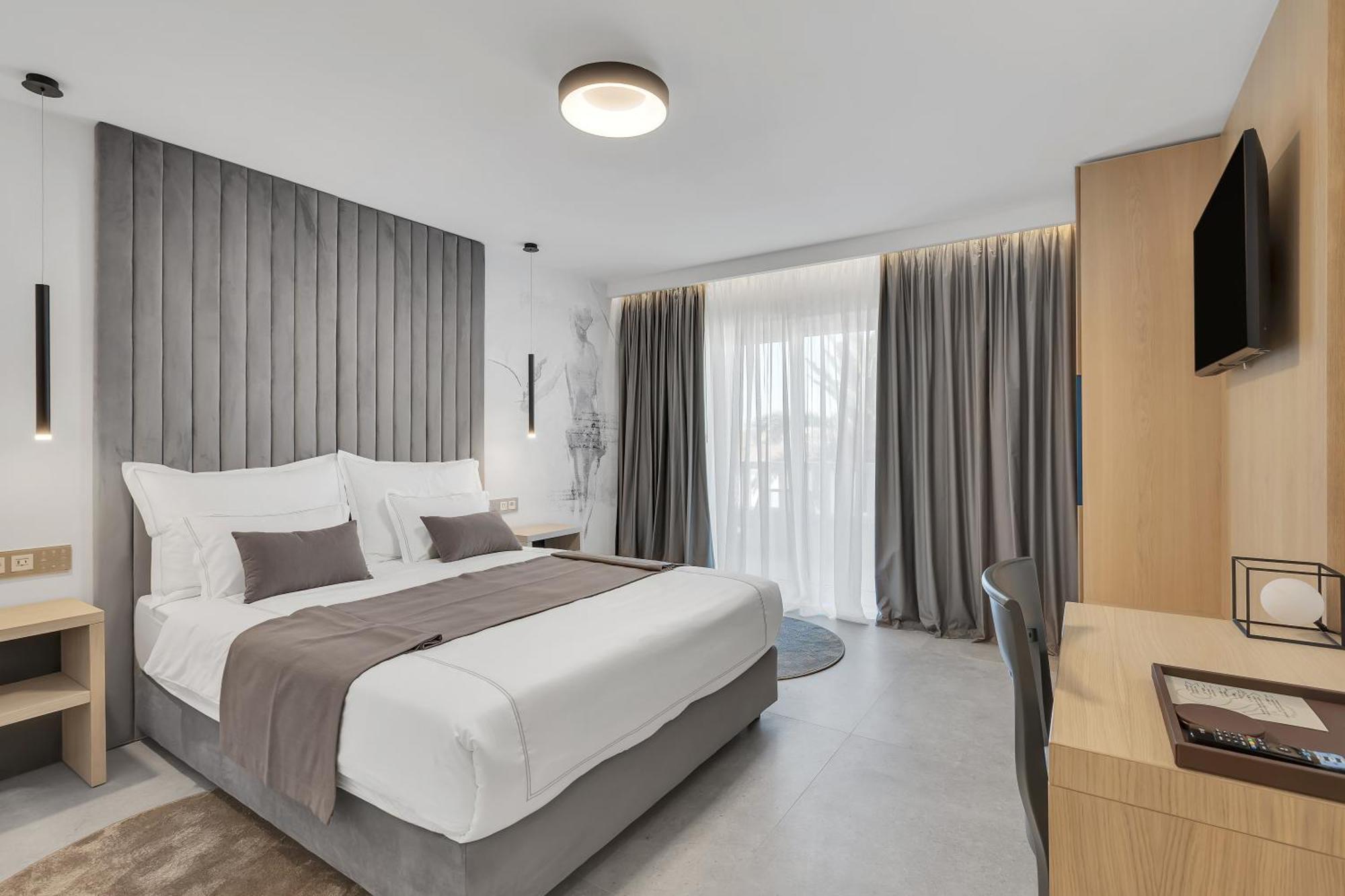 Doppelzimmer mit Balkon