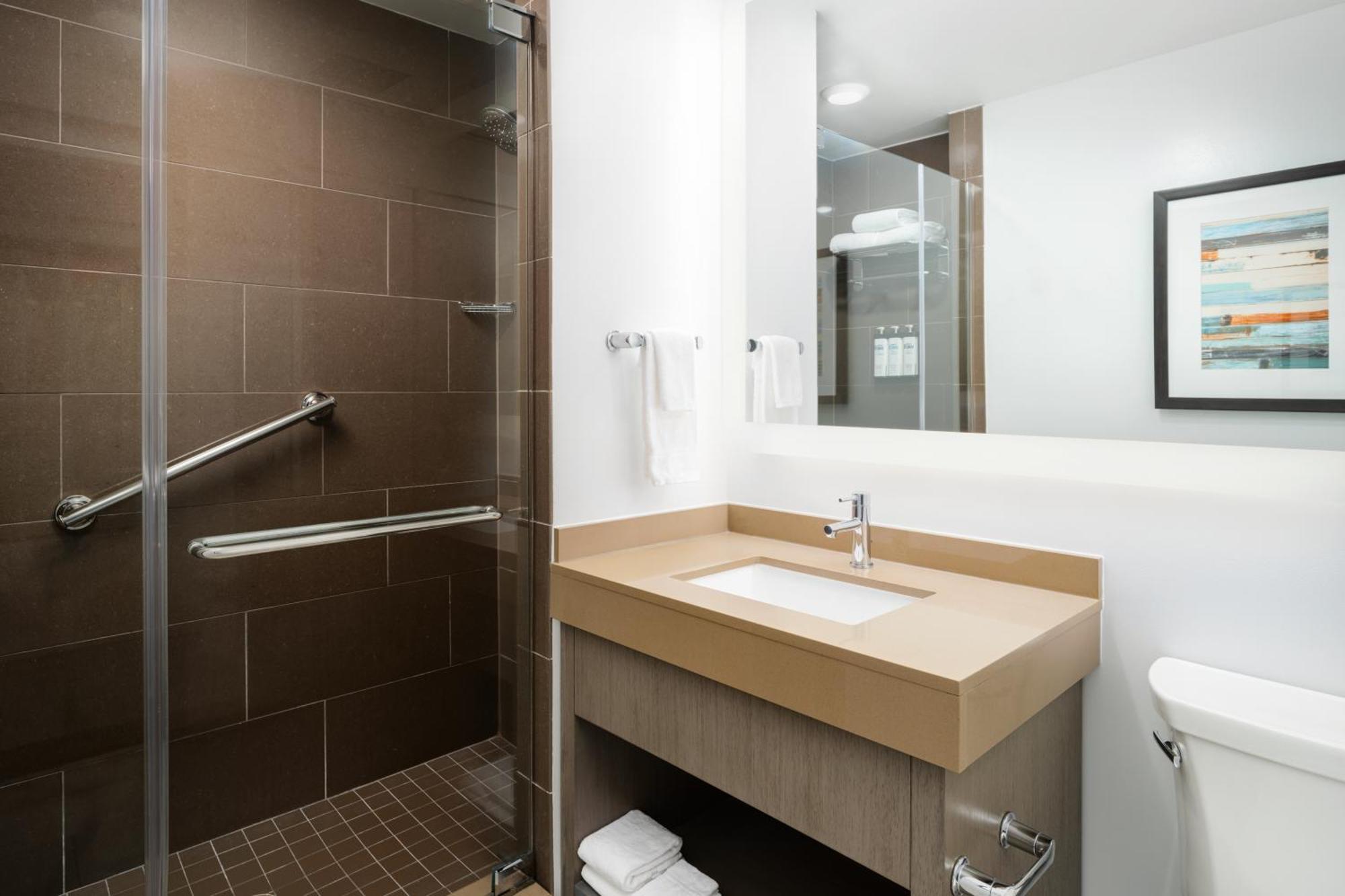Suite mit 1 Schlafzimmer, Kingsize-Bett und Küche