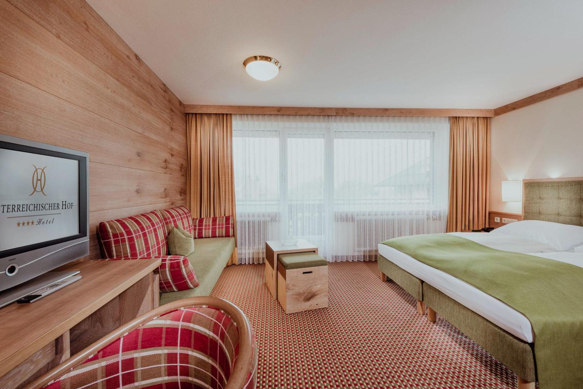 Comfort Doppelzimmer mit kostenfreiem Zugang zur Alpentherme Gastein
