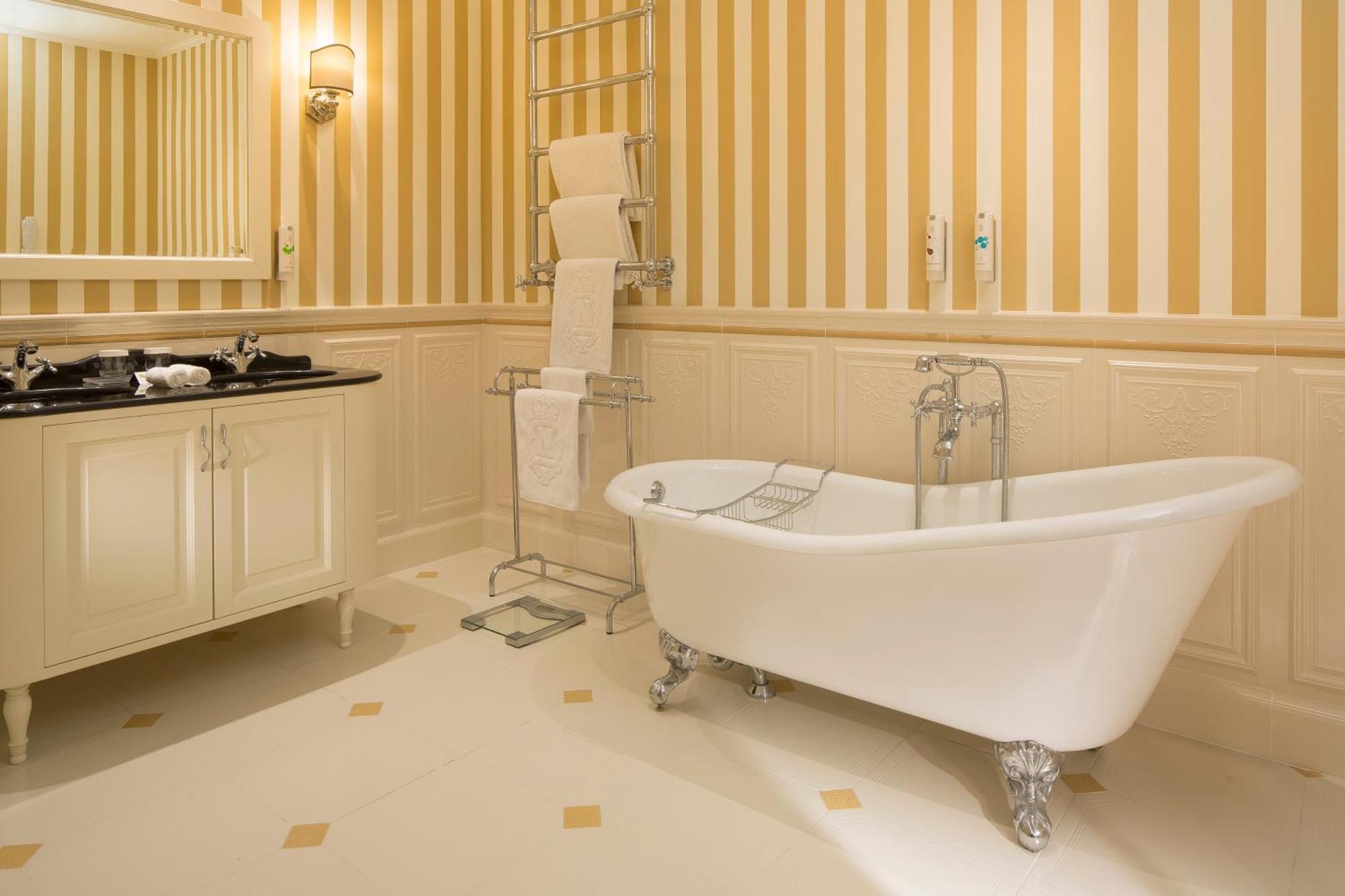 Superior Zimmer –Blick auf den Hof