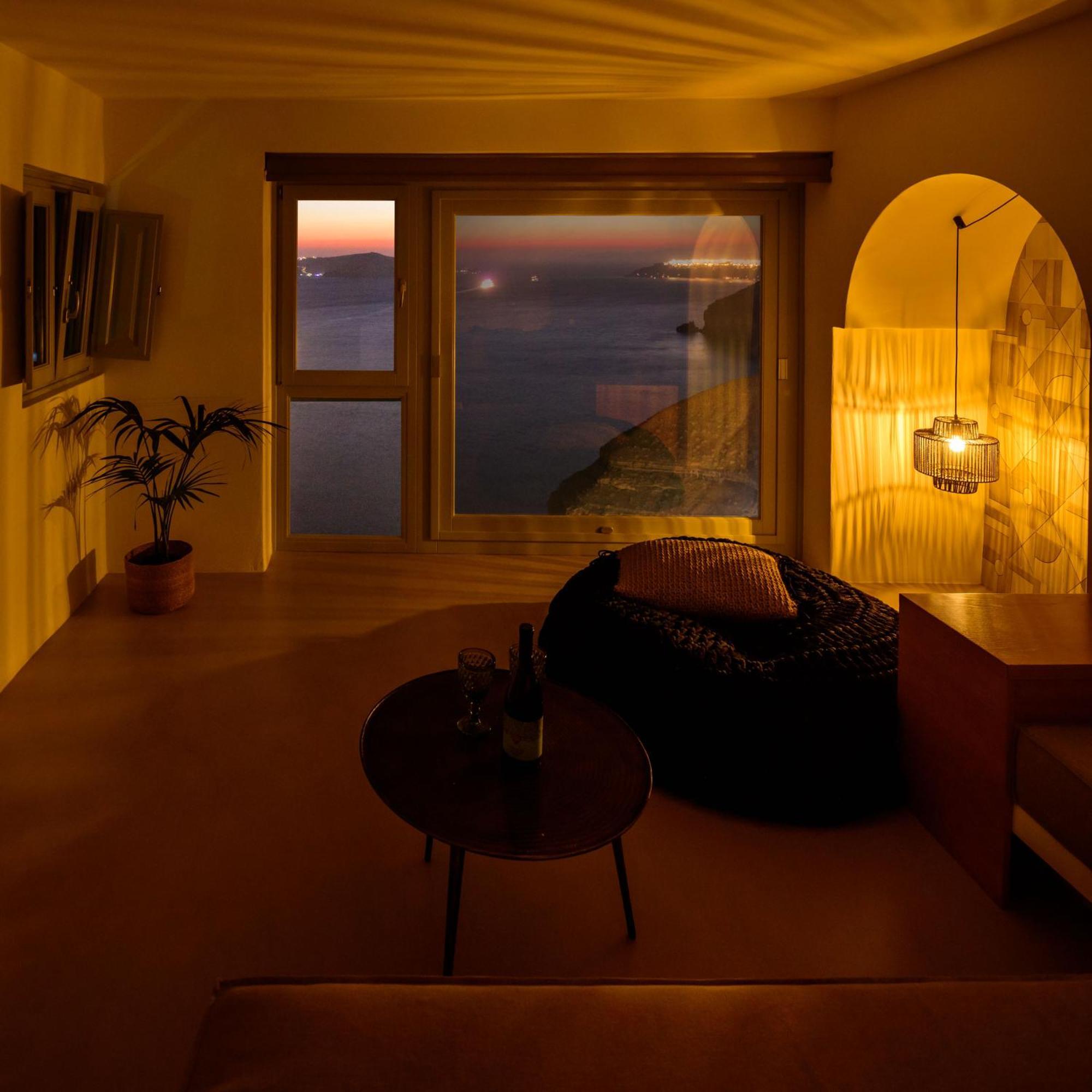 Suite mit Kingsize-Bett und Whirlpool