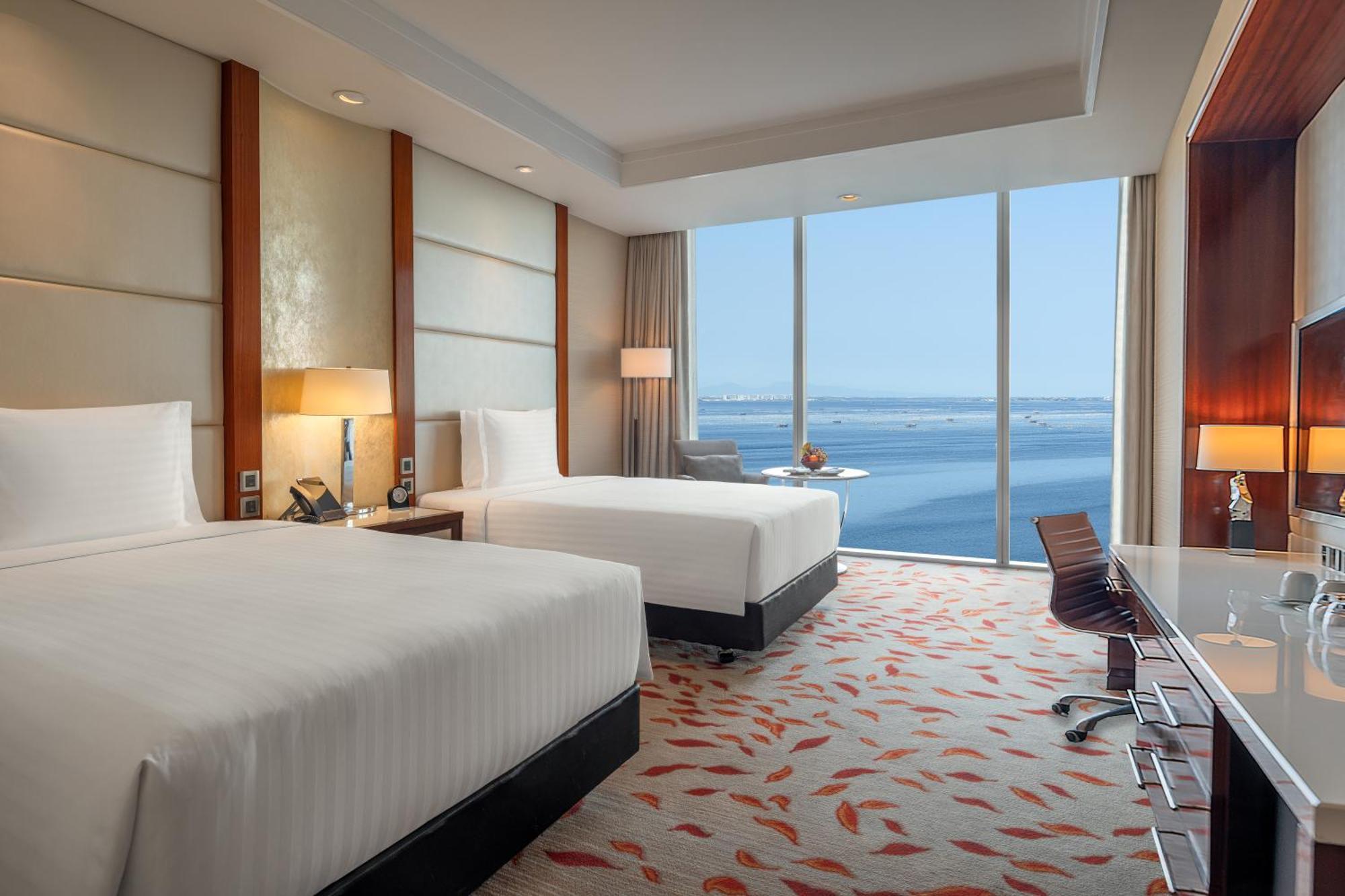 Grand Deluxe Zimmer mit Blick auf die Bucht