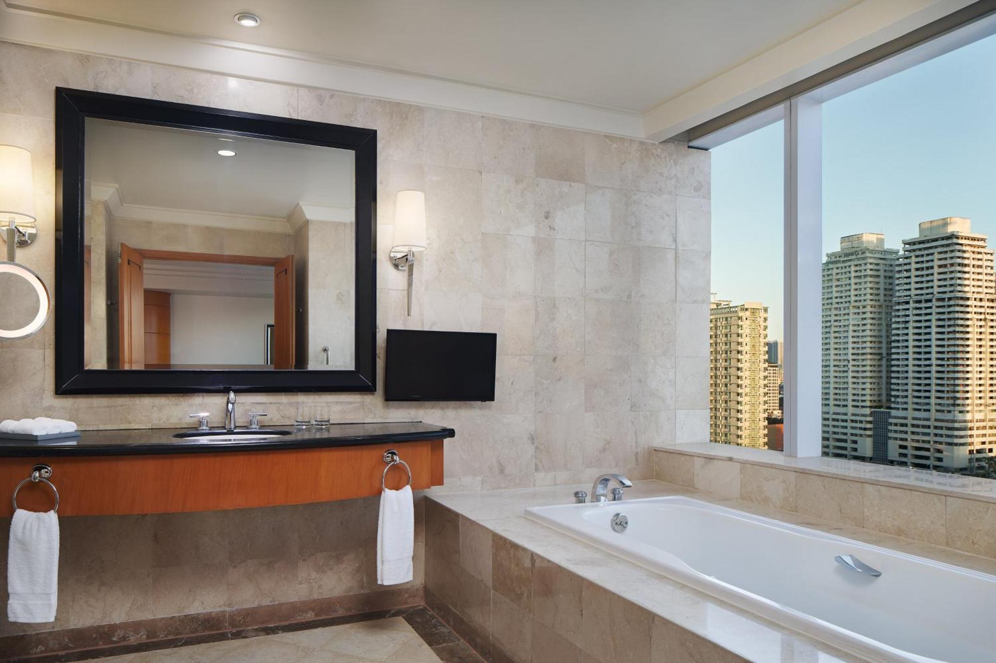 Junior Suite mit 1 Schlafzimmer, 1 Kingsize-Bett und Blick auf die Bucht