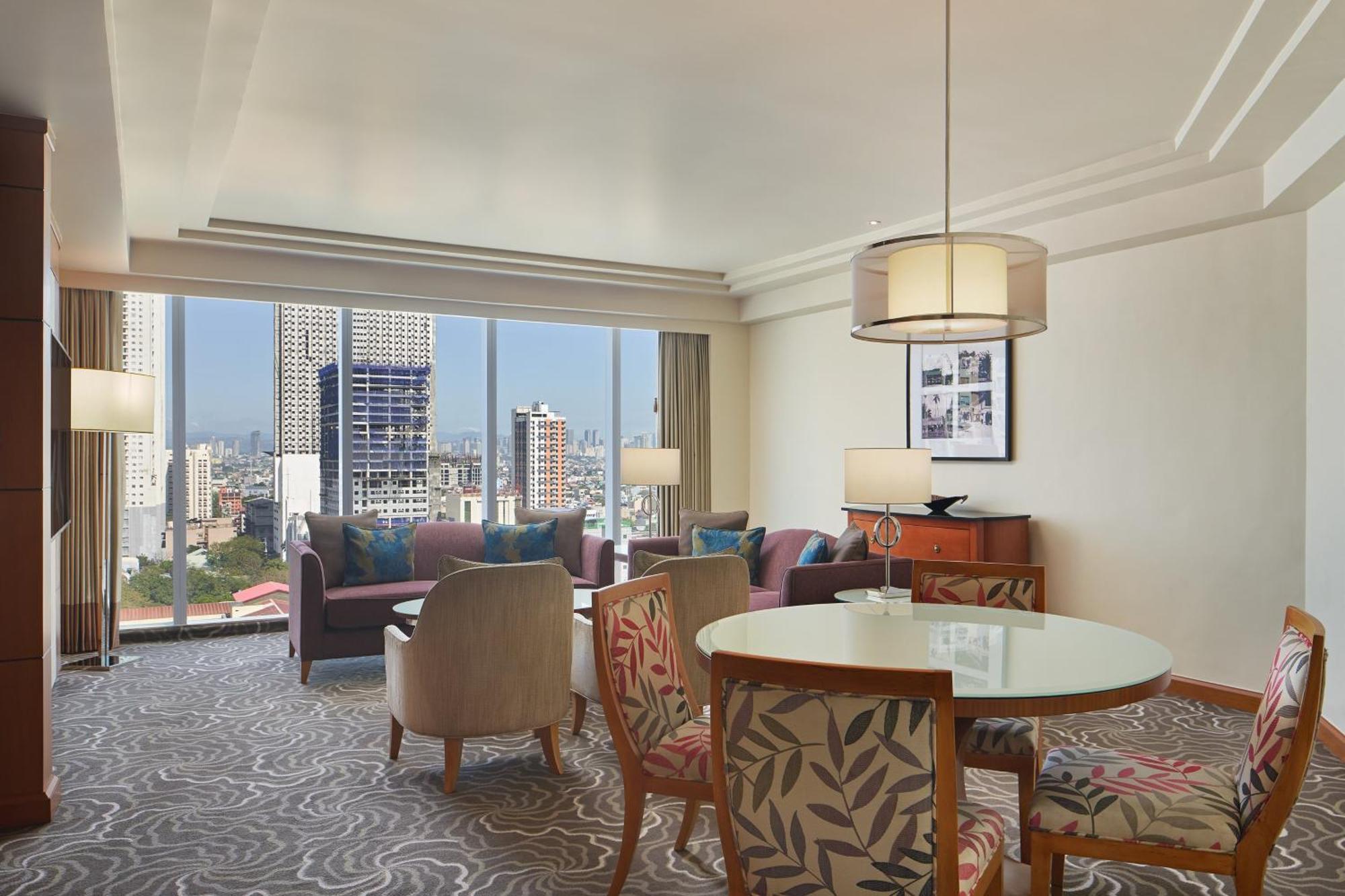 Suite Sheraton mit 1 Schlafzimmer und 1 Kingsize-Bett