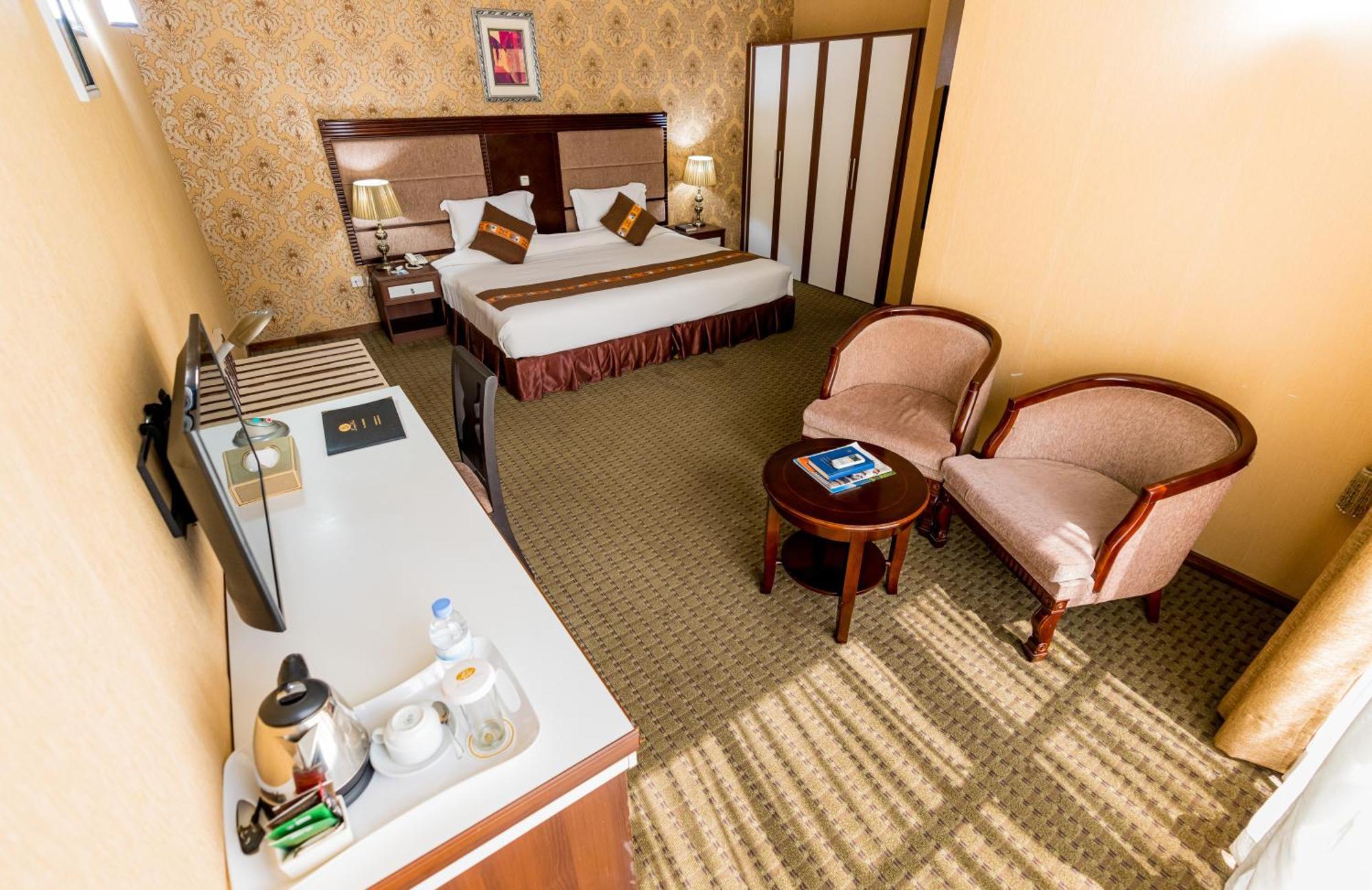 Executive Suite