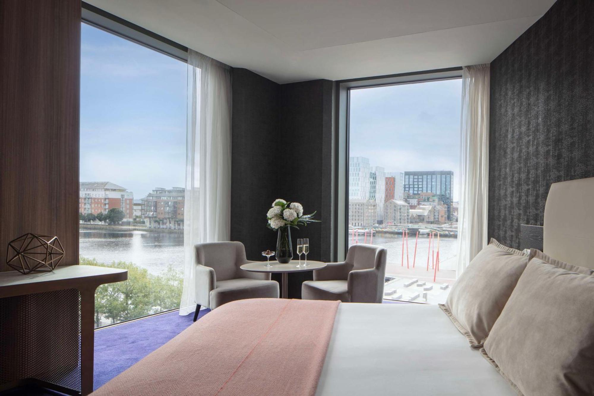 Junior Ecksuite mit Aussicht