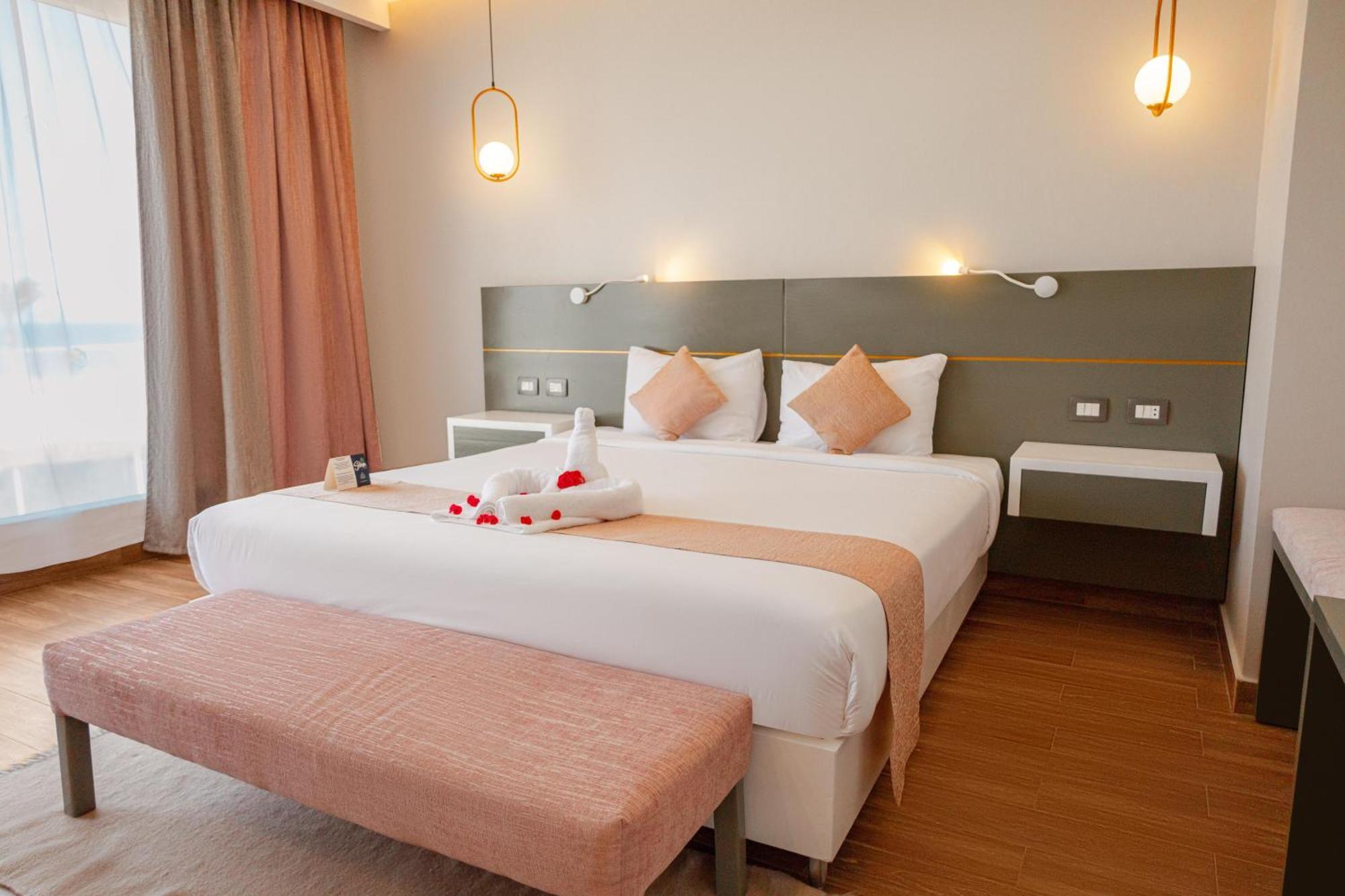 Premium Zimmer mit Poolblick