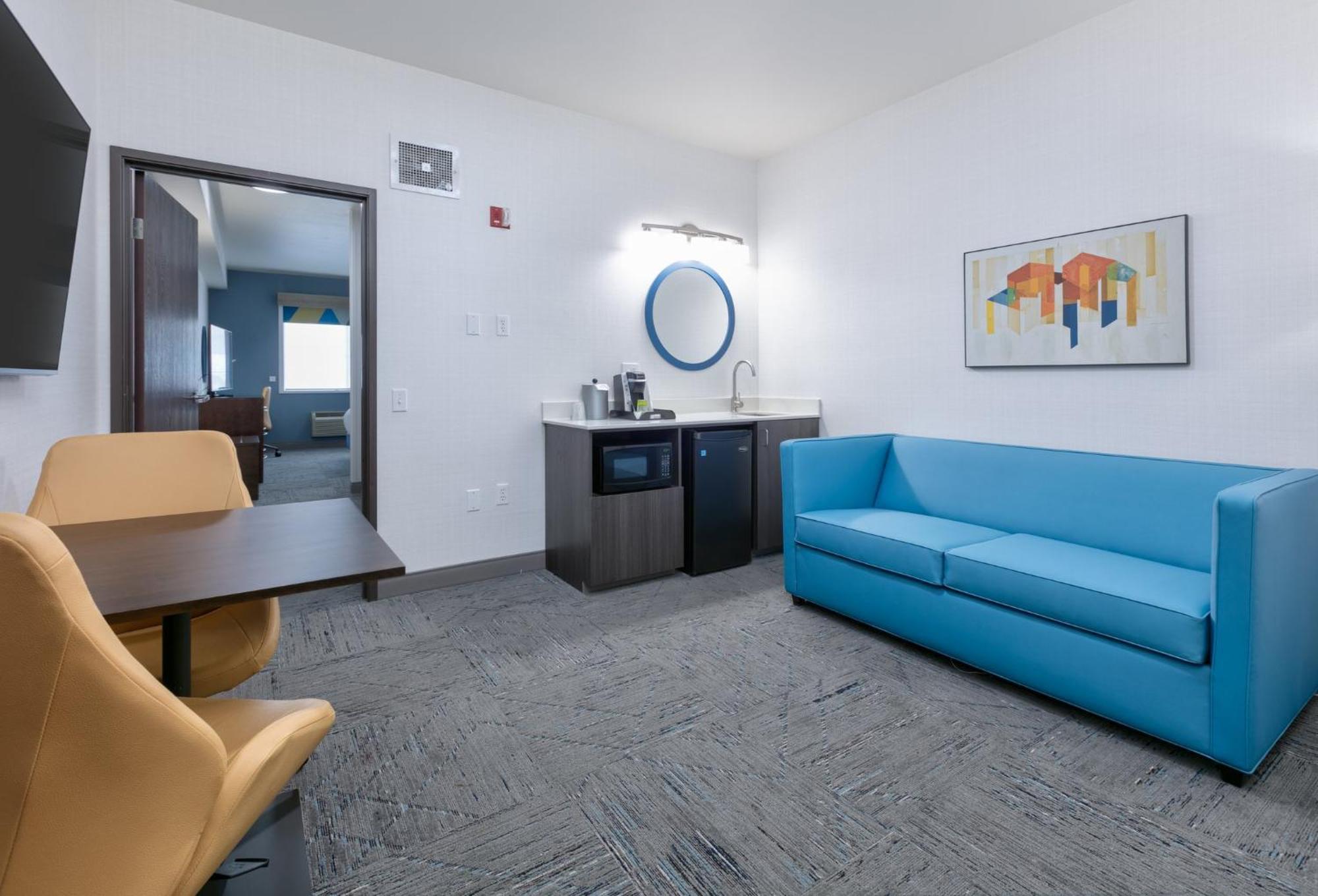 One-Bedroom Suite