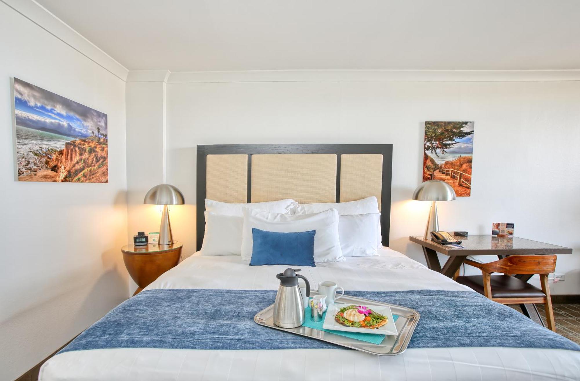 King Room Partial Ocean View