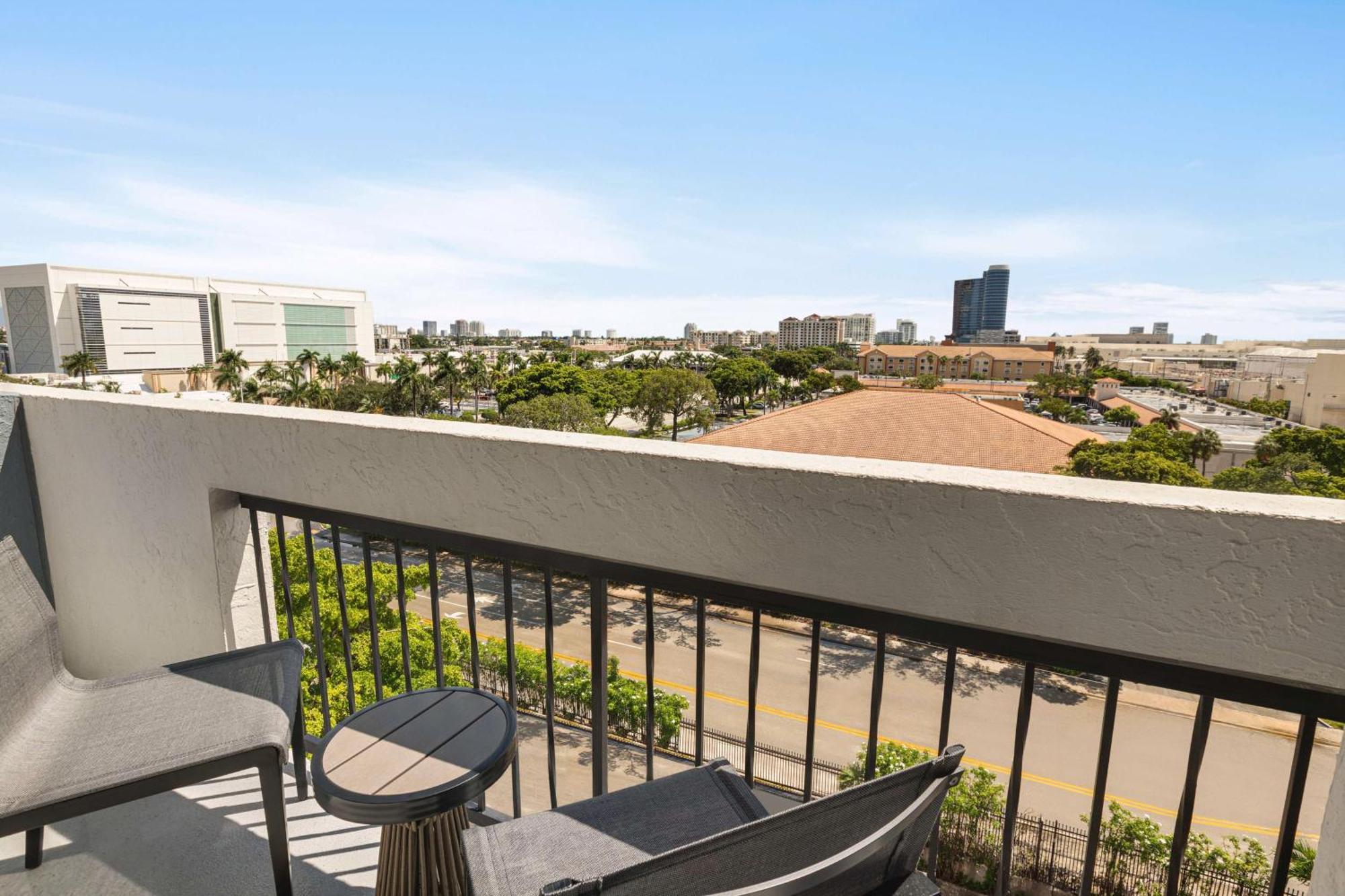 Suite mit 2 Schlafzimmern mit Kingsize-Bett und Balkon