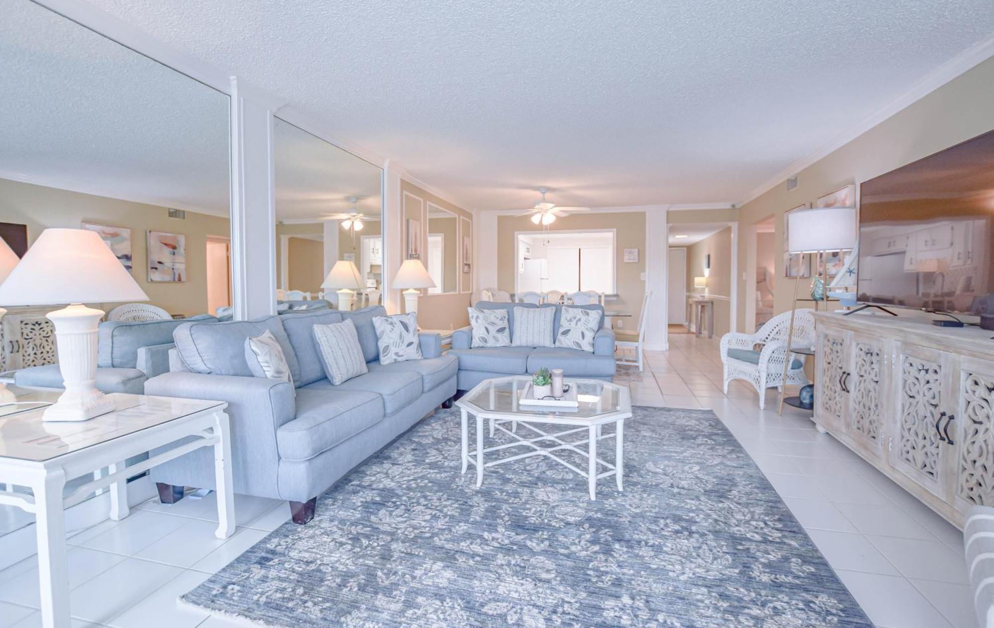 Two-Bedroom Apartment Partial Ocean View