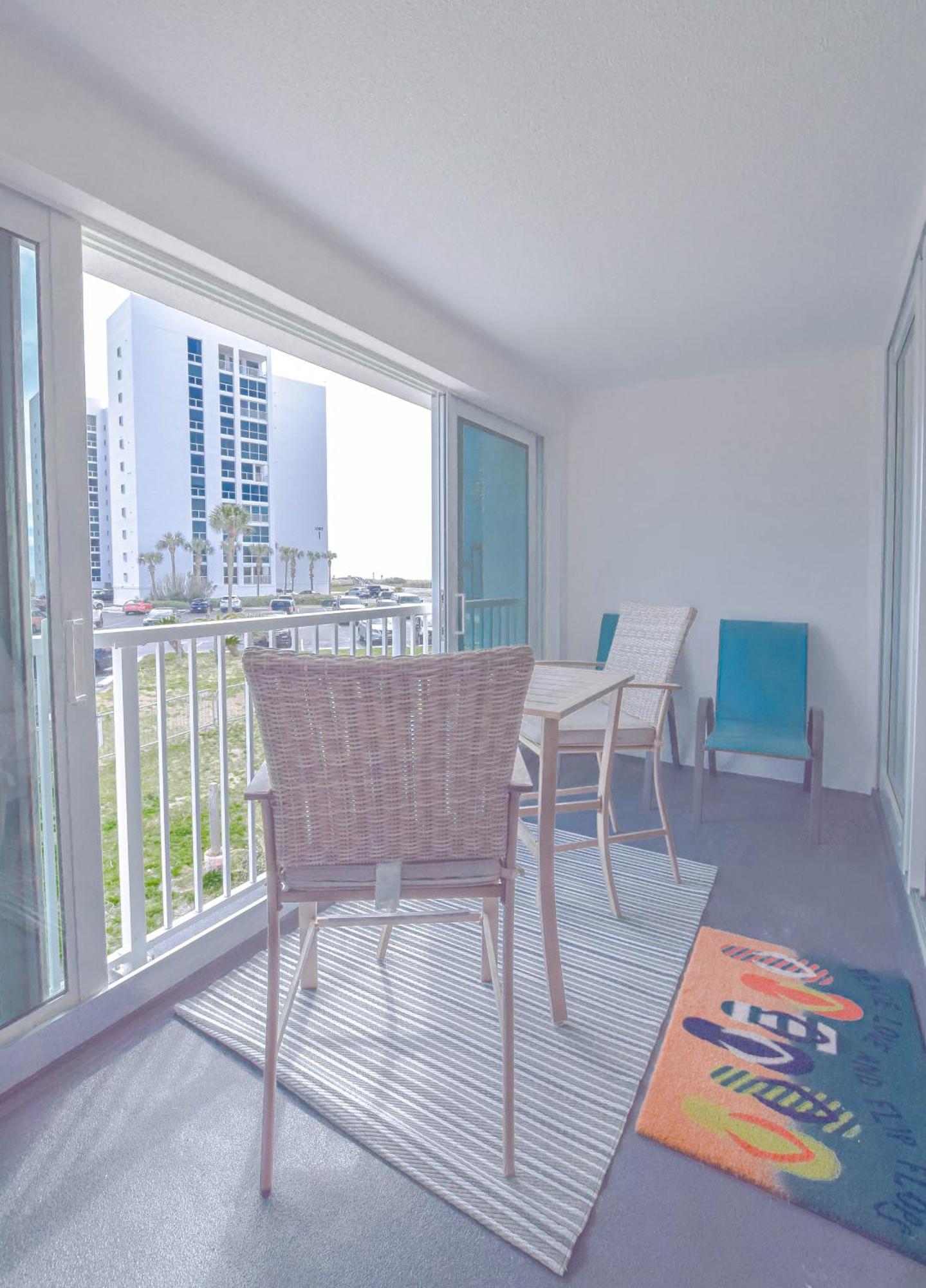 Two-Bedroom Apartment Partial Ocean View