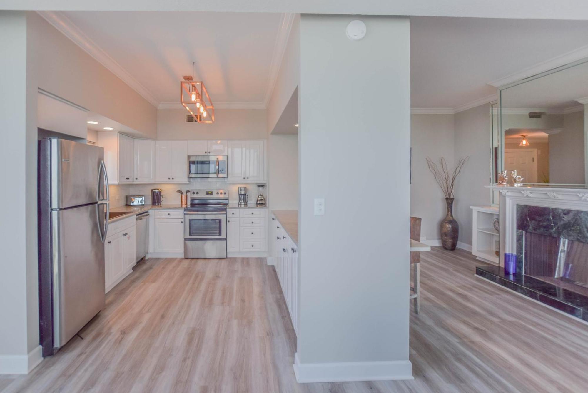 Three-Bedroom Apartment Ocean View
