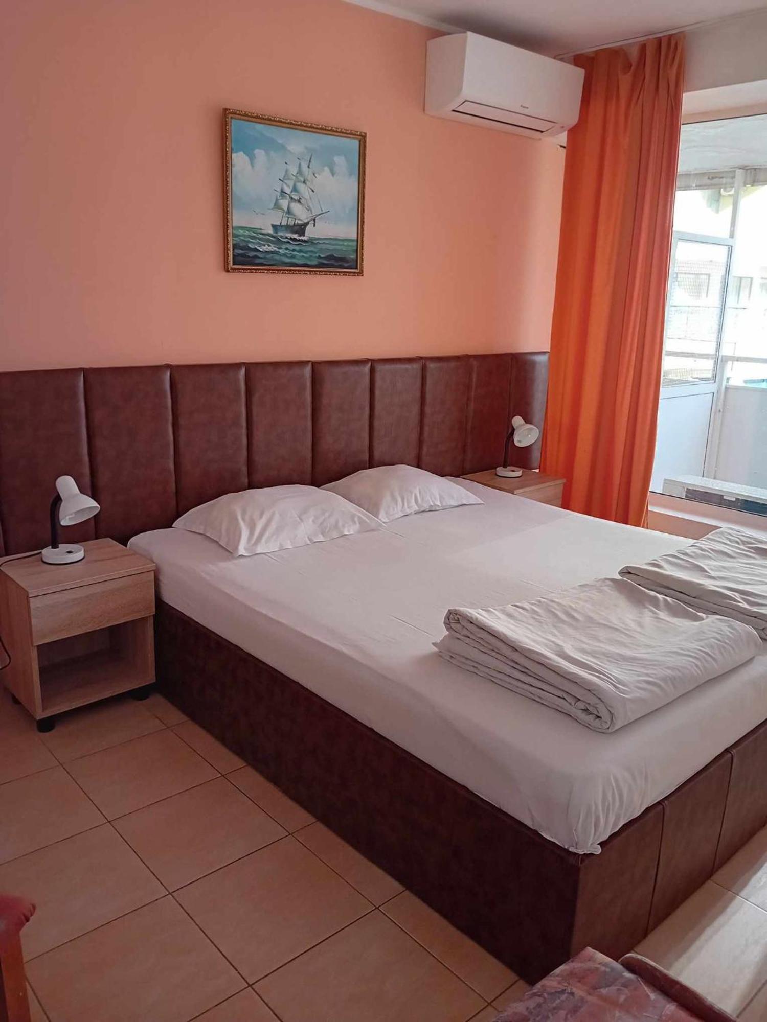 Doppelzimmer mit Balkon