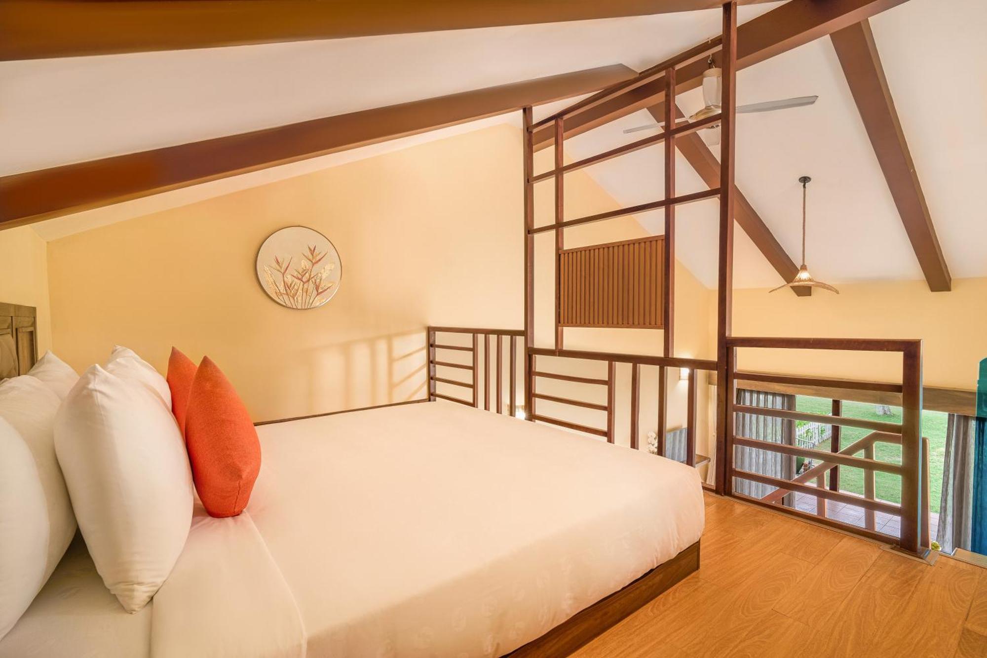 Beachfront Villa - Daily Minibar Included