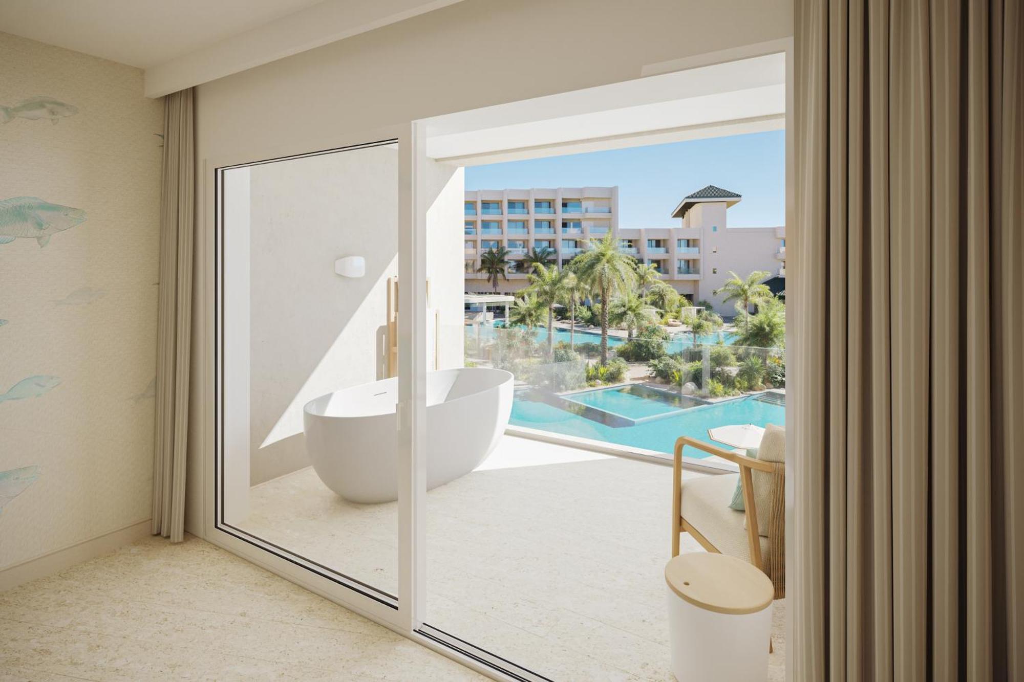 Suite mit 2 Queensize-Betten und Poolblick (Einzelbelegung)