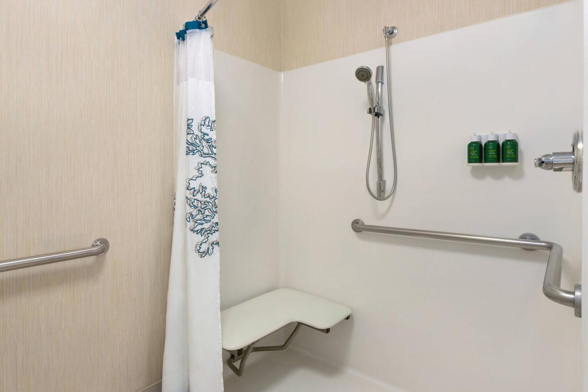 Two-Bedroom Two-Room Suite