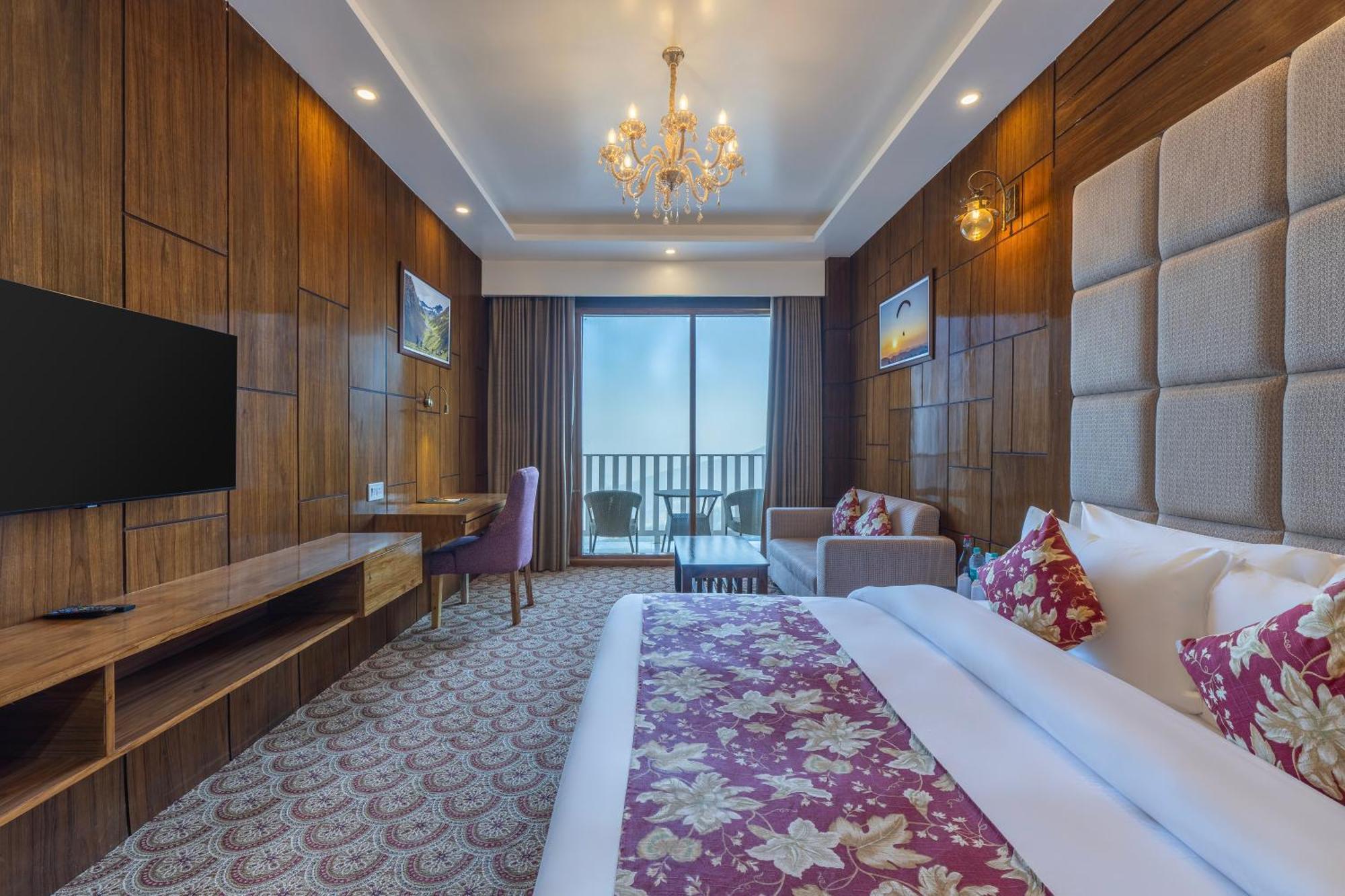 Doppelzimmer mit Balkon