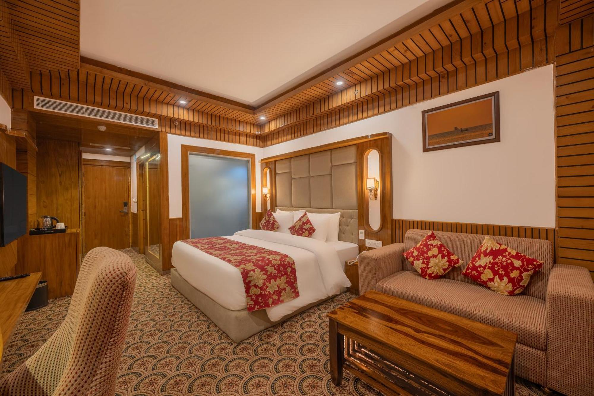 Doppelzimmer mit Poolblick
