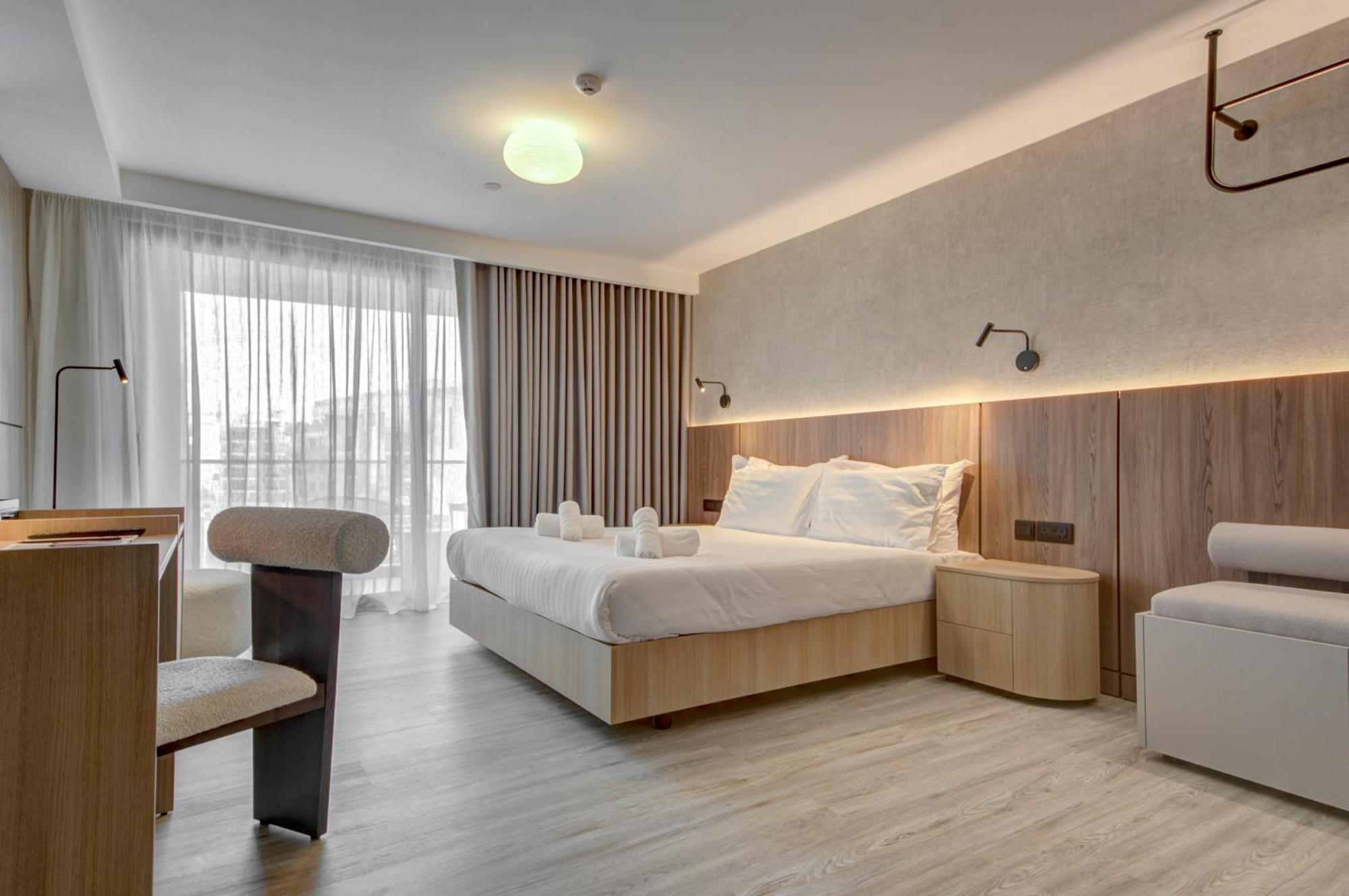 Superior Doppel- oder Zweibettzimmer mit Balkon