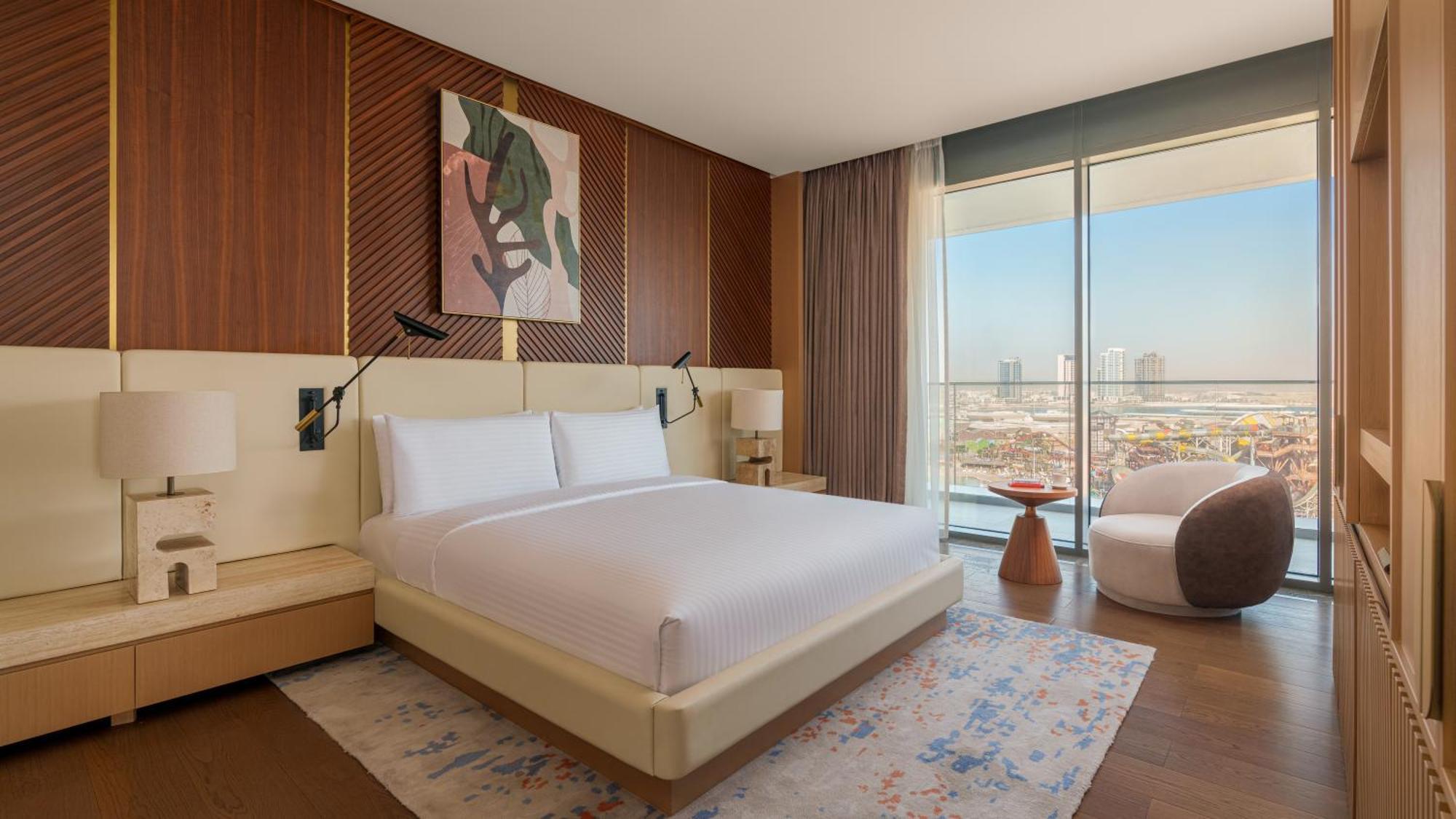 Executive Suite Sea View with Meryal Waterpark Access