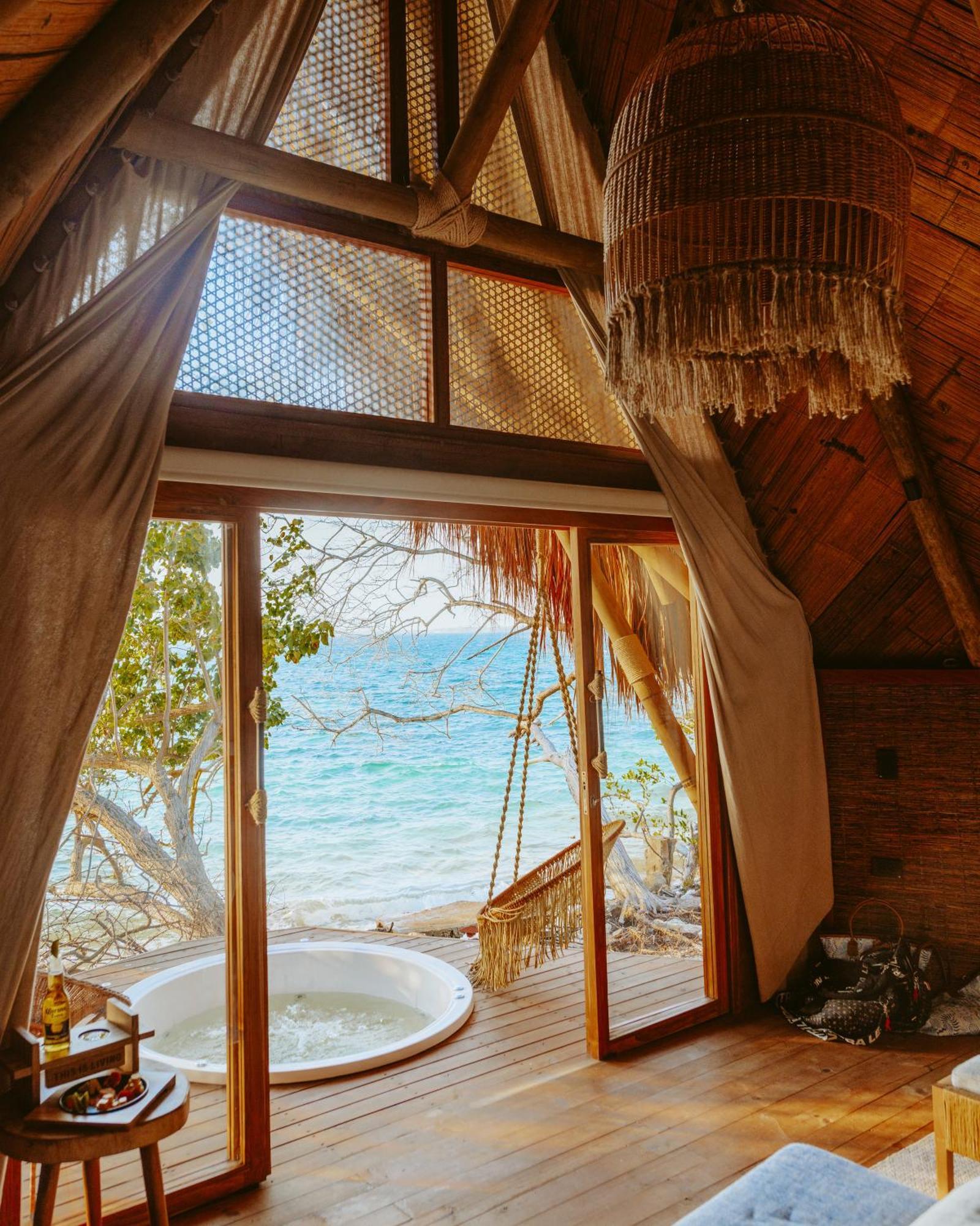 Deluxe Doppelzimmer mit Balkon und Meerblick