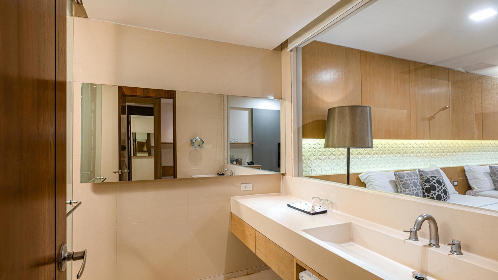 Deluxe Zimmer Sunset mit Poolblick