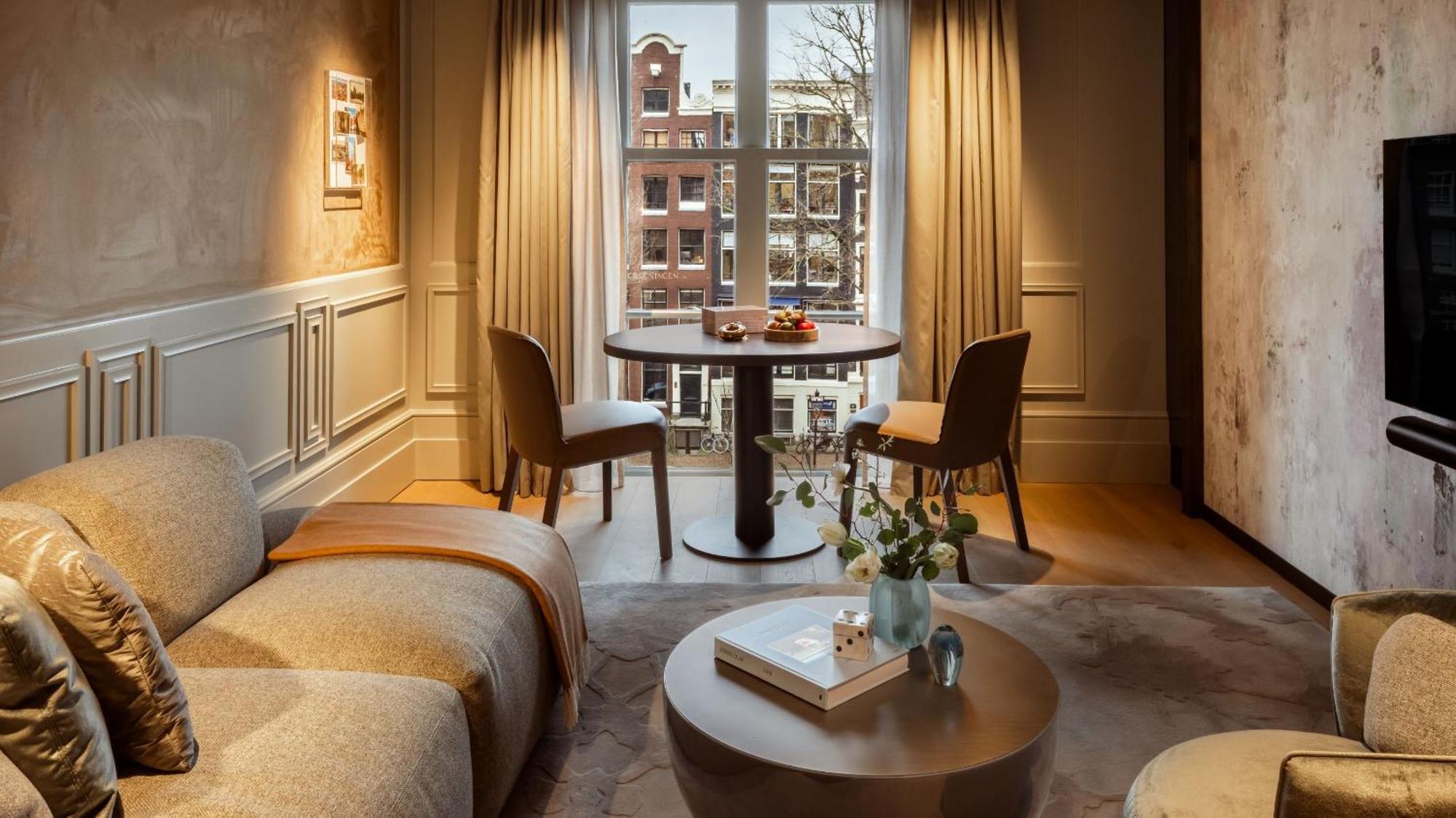Executive Suite mit Kanalblick