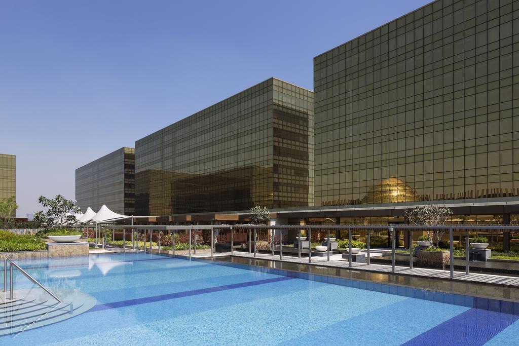 Nobu Deluxe King Pool View