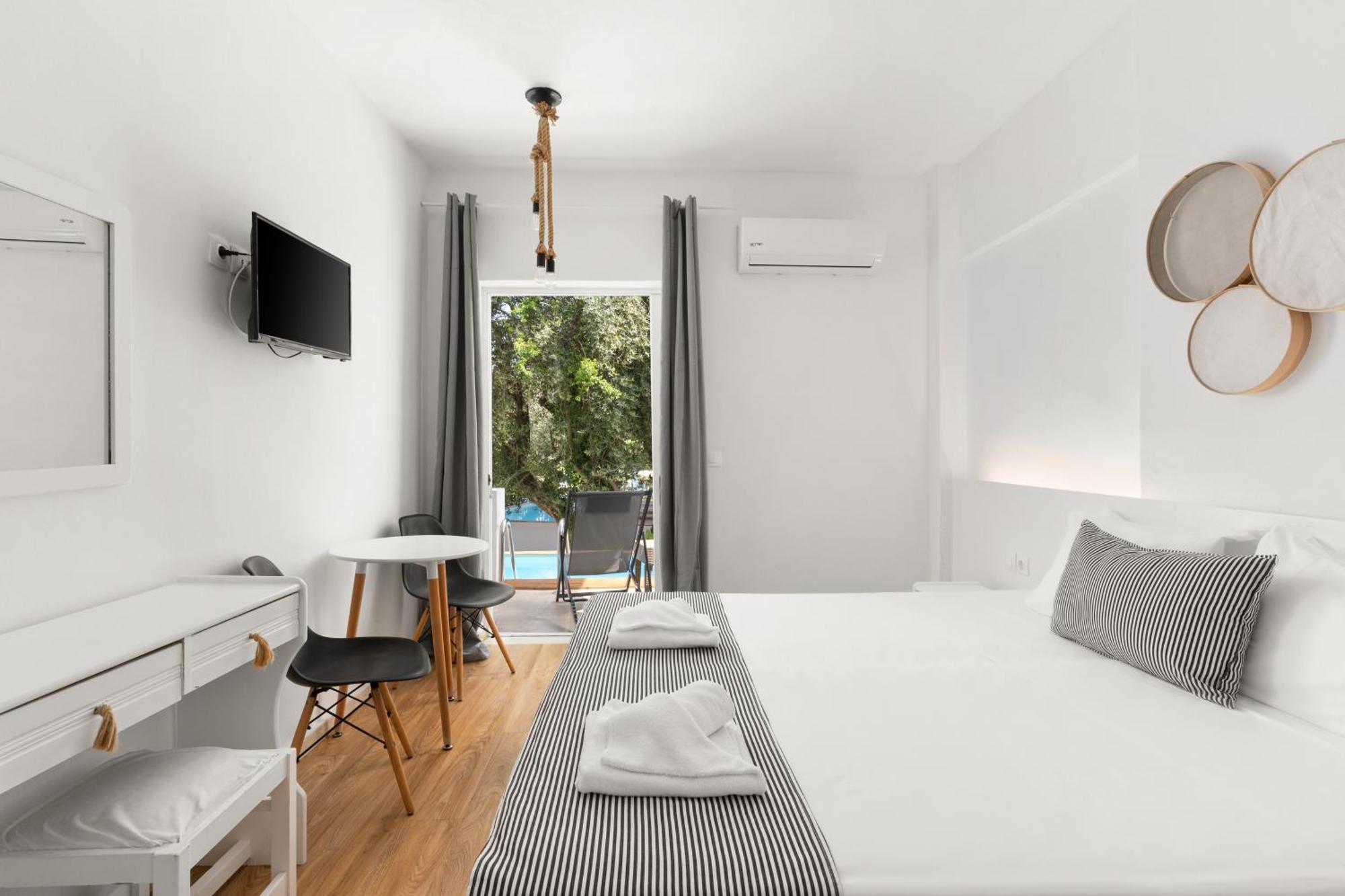 Junior Suite mit Gemeinschaftspool