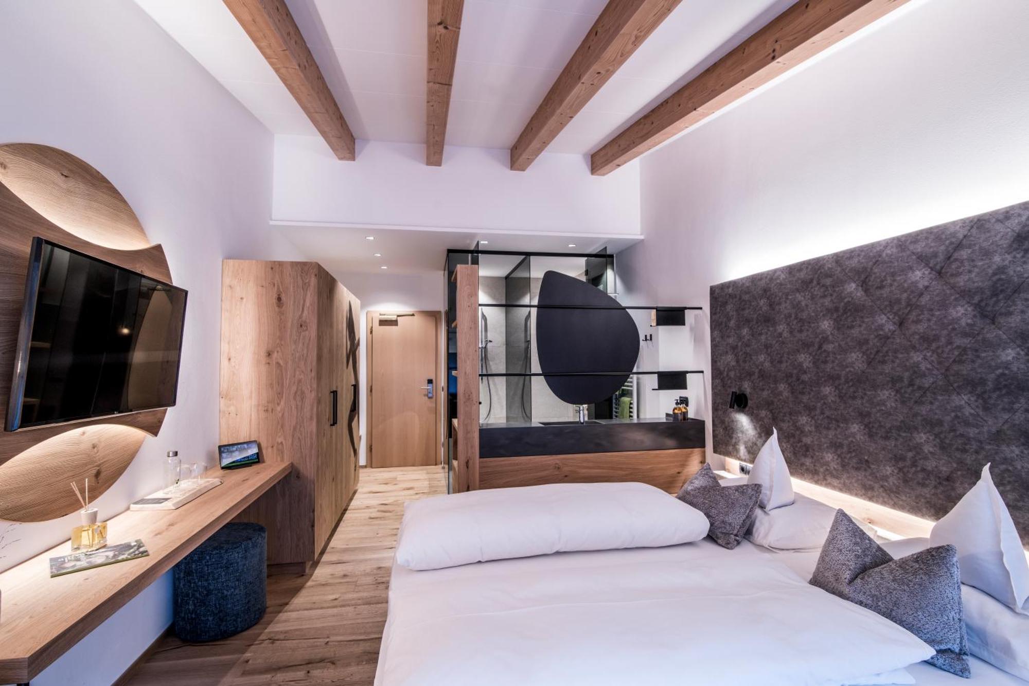 Doppelzimmer mit Balkon
