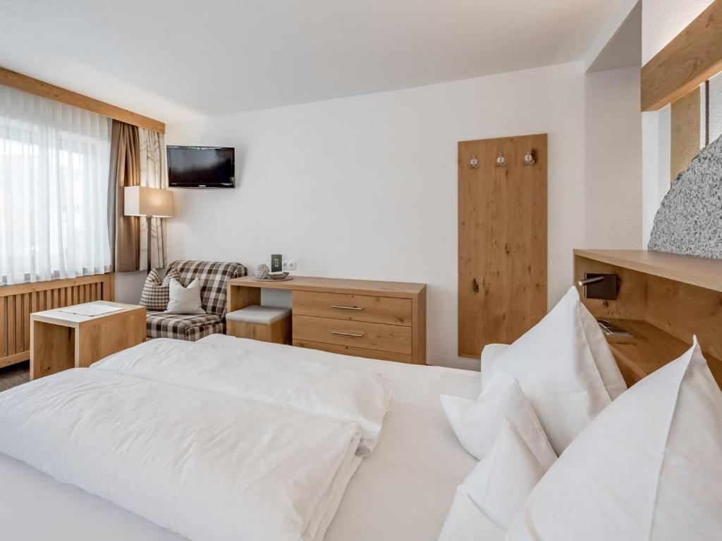 Doppelzimmer mit Balkon