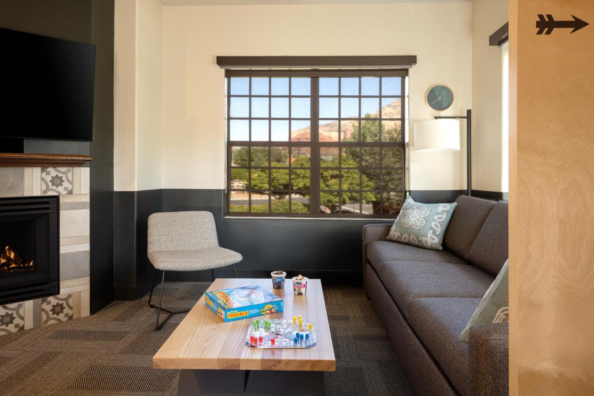 Junior King Suite Seating Area