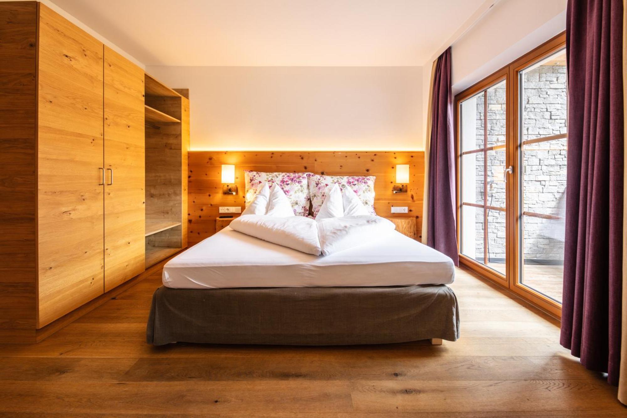 Doppelzimmer mit Balkon