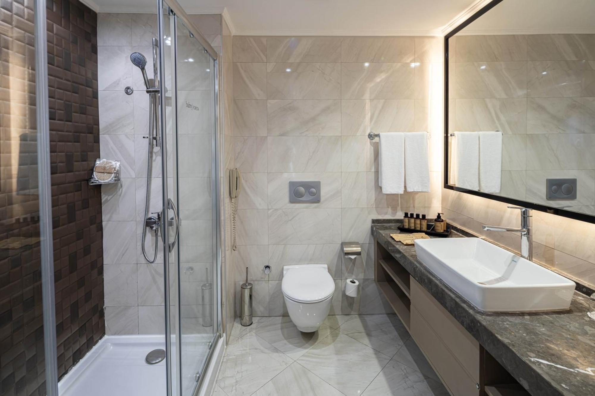 Standard Zimmer mit Blick ins Landesinnere