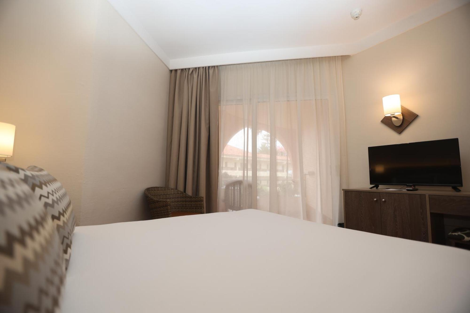 Standard Single Room,1683807219:JPEG