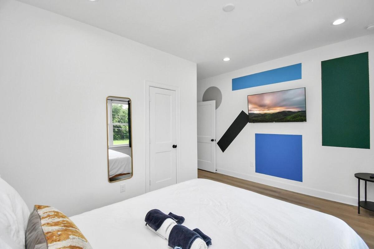 Six-Bedroom House