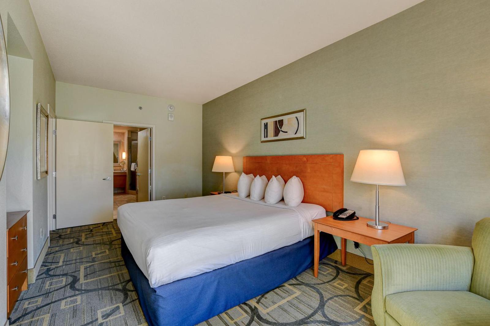 One-Bedroom Suite