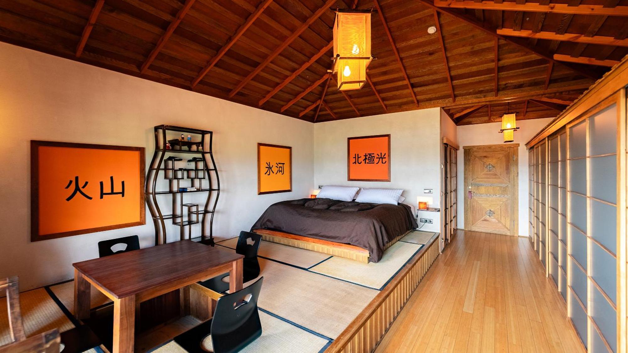 Junior Suite,1697805948:JPEG