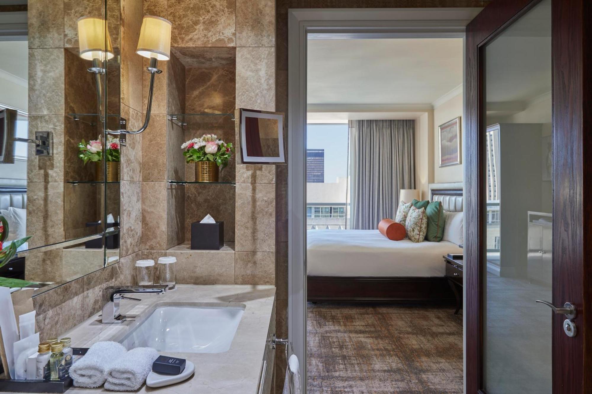 Suite mit 2 Schlafzimmer und Zugang zur Executive Lounge