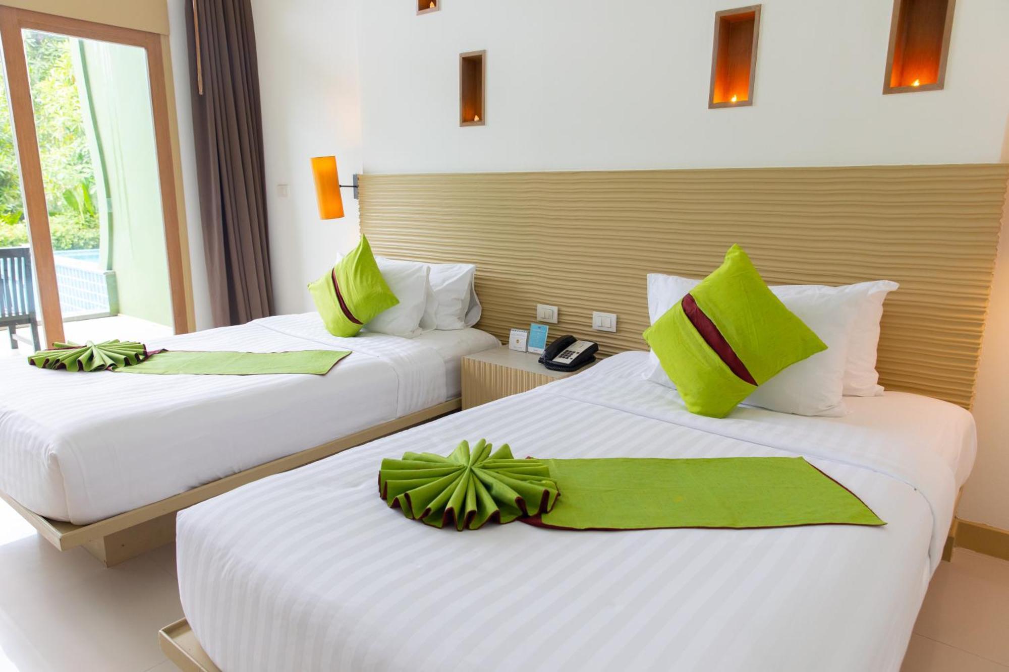 Deluxe Zweibettzimmer mit Zugang zum Pool