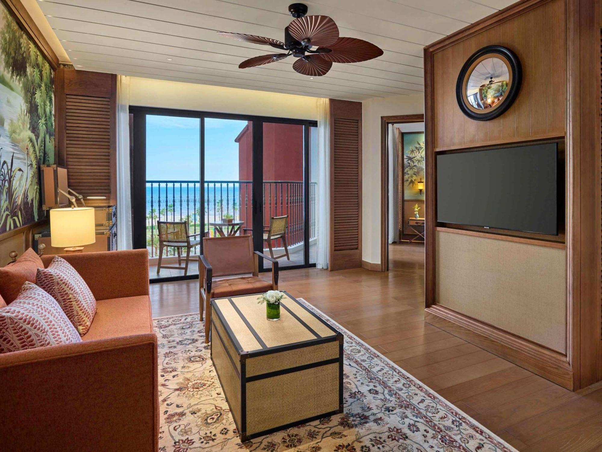 Executive Family Suite with Seaview and Bunk Beds - Club Lounge Complimentary