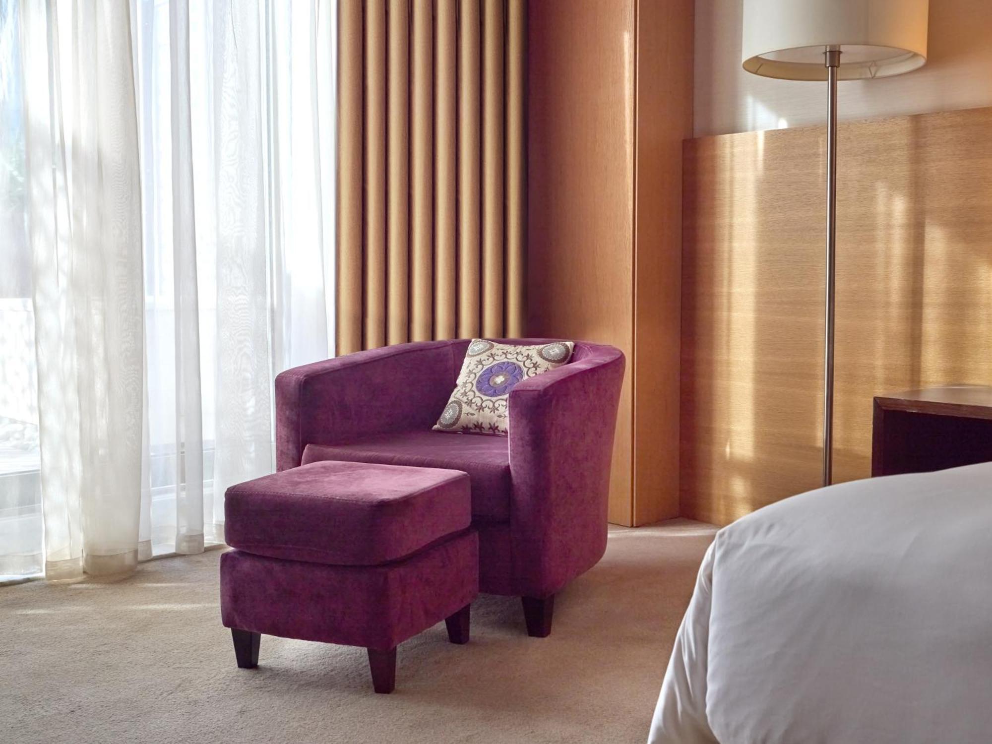 Club Deluxe Zimmer mit Kingsize-Bett