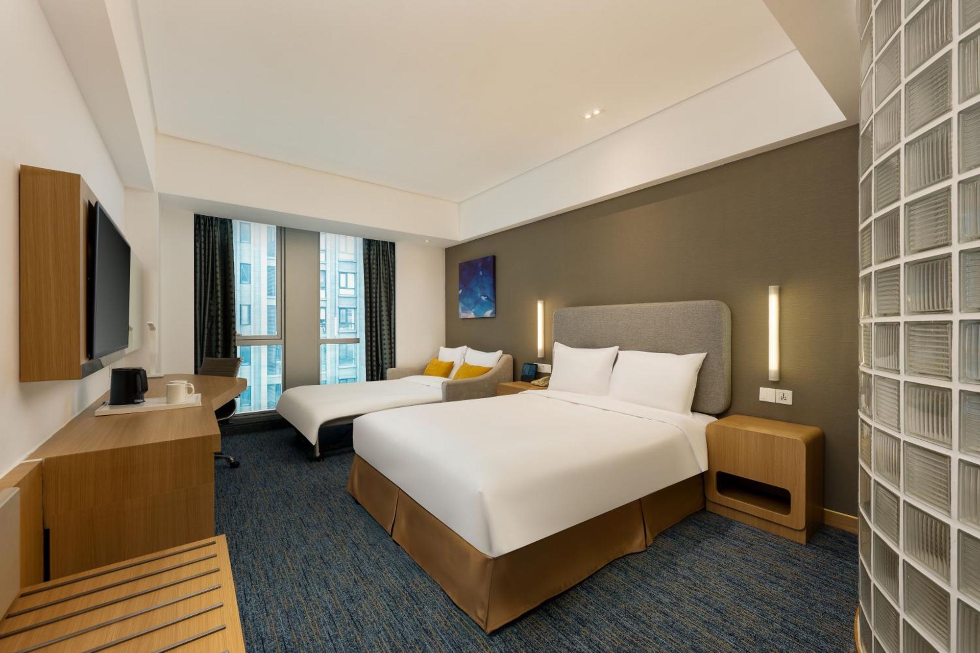 Standardzimmer mit Queensize-Bett und Schlafsofa - Nichtraucher