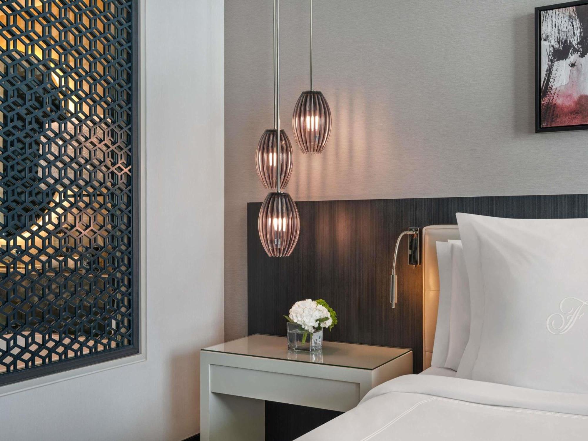 Zimmer Fairmont mit Kingsize-Bett – Nichtraucher