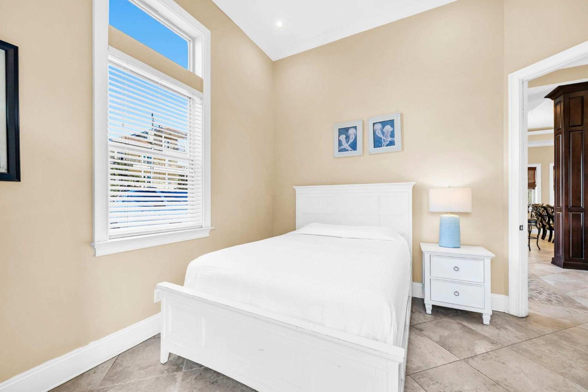 Nine-Bedroom Holiday Home