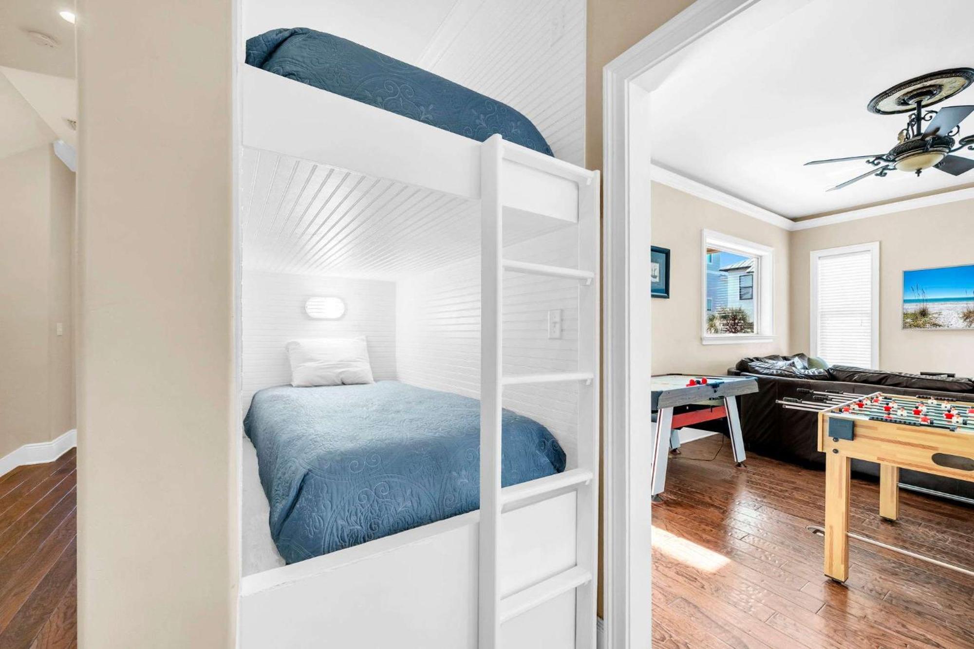 Nine-Bedroom Holiday Home