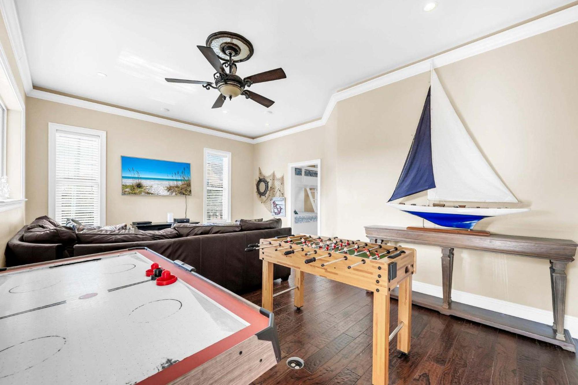 Nine-Bedroom Holiday Home